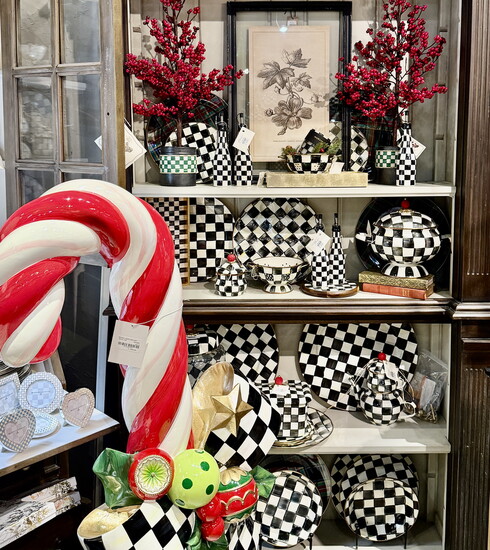 Three French Hens, Wildwood