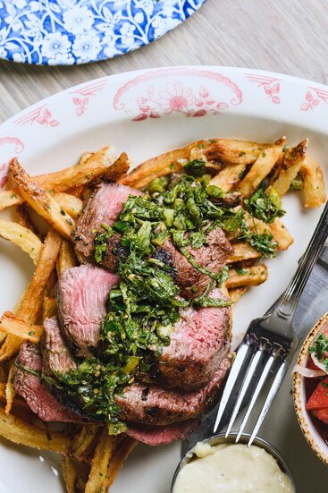 Table & Main Steak Frites
