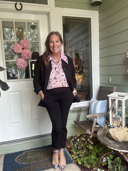 Cabi Style with Leza: Hostess Call
