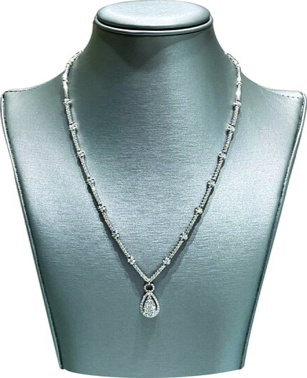8. Sunshine Jewelry - Diane Necklace