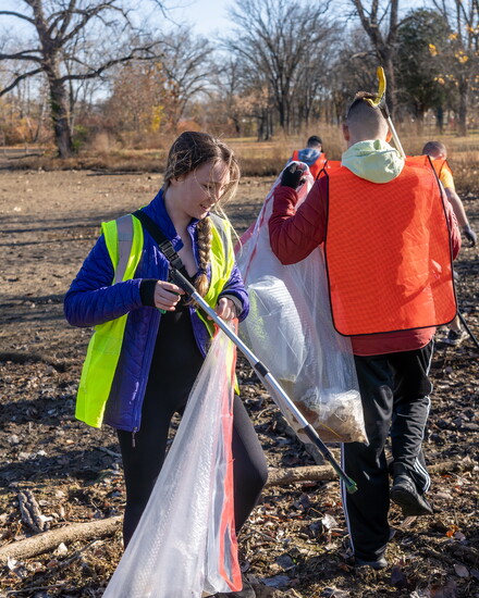 Beautiful Hendersonville trash clean up