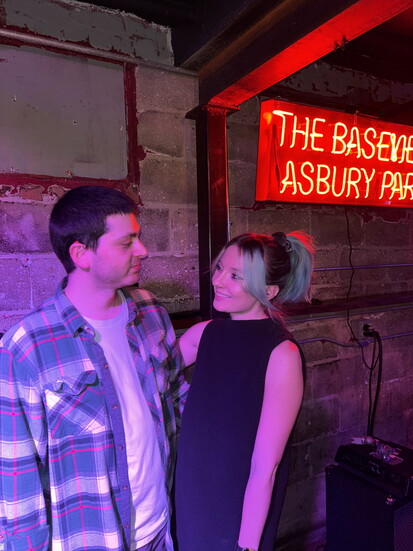 Zachary Anzalone and Kiersen Blue gaze lovingly into eachother’s eyes. 