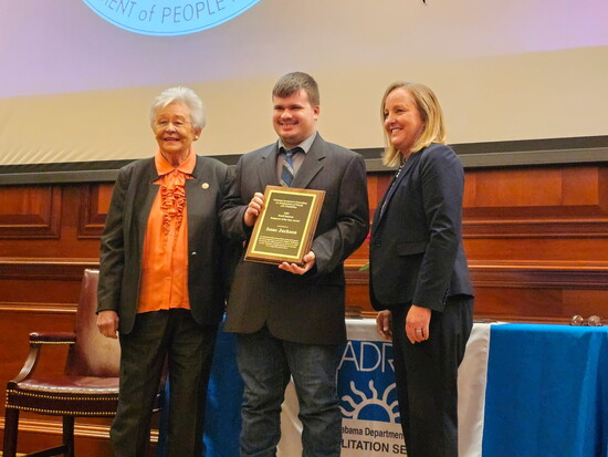 Employee Isaac Jackson recently received the Employee of Year award from the Alabama Governor’s Committee on Employment of People with Disabilities.
