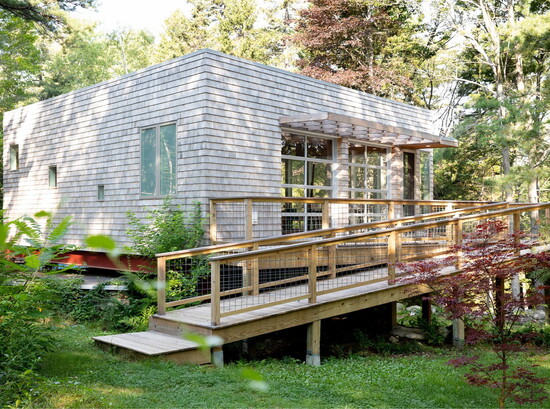 The Mazza Studio, built in 2019, in honor of Marily Mazza Faison, provides a bright, open workspace for artists, including residents of Illustration Institute's