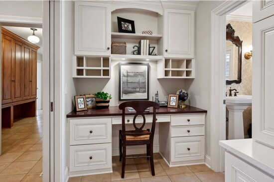 Hutch Before, Photography by Spacecrafting