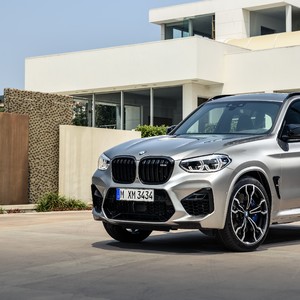 p90334473_highres_the-all-new-bmw-x3-m-300?v=4