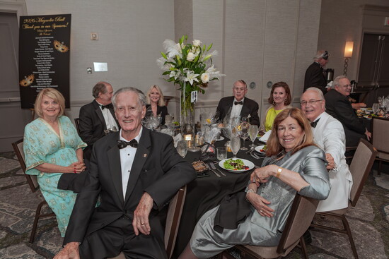 Drs. Betty & Tom Price, Diamond Sponsor table