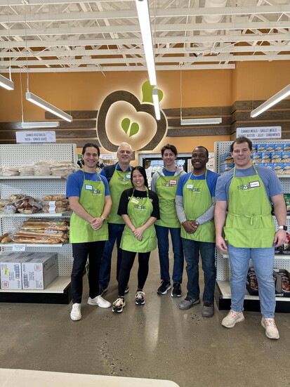 Team members from Mariner's Bellevue office onsite at The Store, on behalf of the Mariner Foundation.