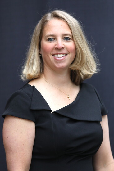 Dr. Ashley Metz-Suska