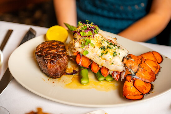 Luci's Steakhouse