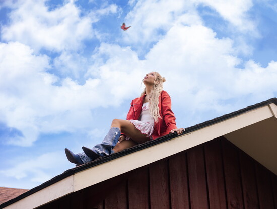 Photo by Robby Klein