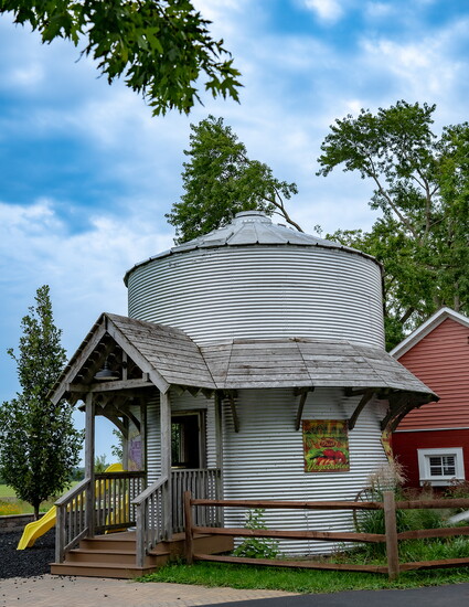 Photo 14 of 20