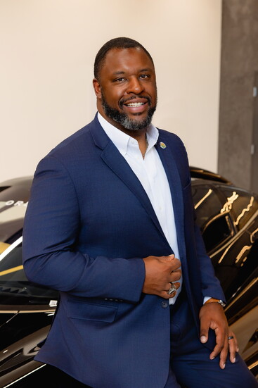 Craig Russell, Photo by Amanda Kossina, Kossina Creative Photography