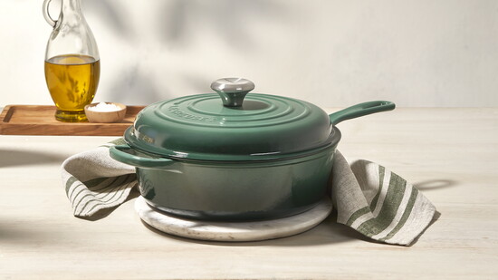 Le Creuset's Signature Cassadou 26cm Artichaut SS Knob.