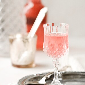 drinks-rhubarb-cordial-002-300?v=1