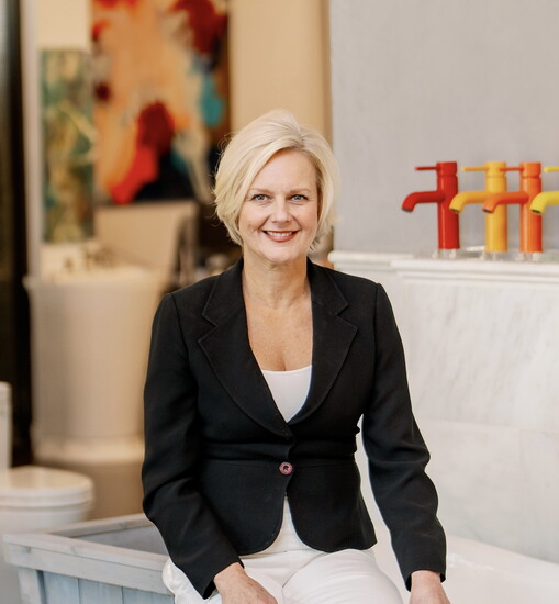 Chas Daniels is the founder and owner of Acero Bella.