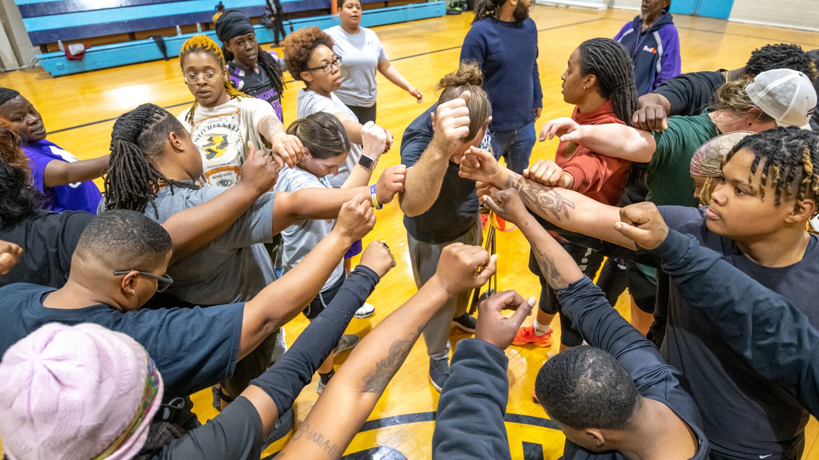 Women's Football Alliance - Can't wait till April for your Music City  Mizfits? Don't fret! We're teaming up with the Tennessee Titans to bring  you another double header! That's right! Your Music