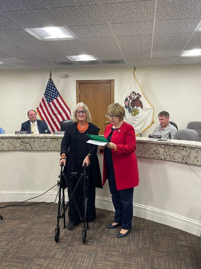 Joanne & Eleanor Sweet McDonald, North Barrington Village President.