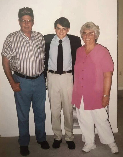 A younger Hayes with his parents