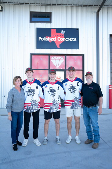 Randy and Melody Smith welcomed Lone Star Brahmas players to Texas Polished Concrete.