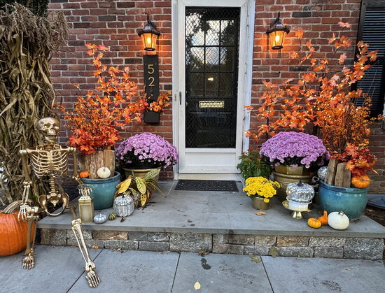 A fall front porch designed by Mother Nature's Landscaping. 