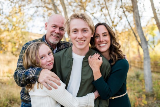 The Hess family: John, Haley, Alex and Jennifer. Andrea Flanagan Photography.