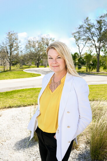 The Brown's CEO, Tabitha Schmidt