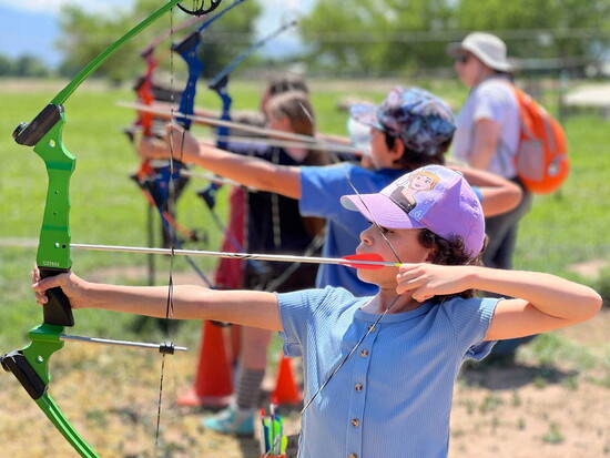 Nature Niños New Mexico  archery class