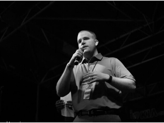 Jeramie Holt at the 2015 Suitecase Party