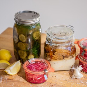 pickling%20and%20canning%20101%206%20of%2010-300?v=1
