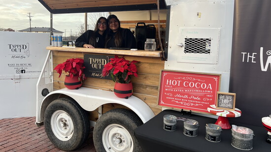 Hot Cocoa Bar Supporting Downtown Carriage Rides in partnership with Little Wooden Penguin