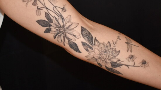 Tattoo by Amanda Mas.