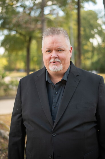 Michael MacFarlane, Senior Accounting Manager