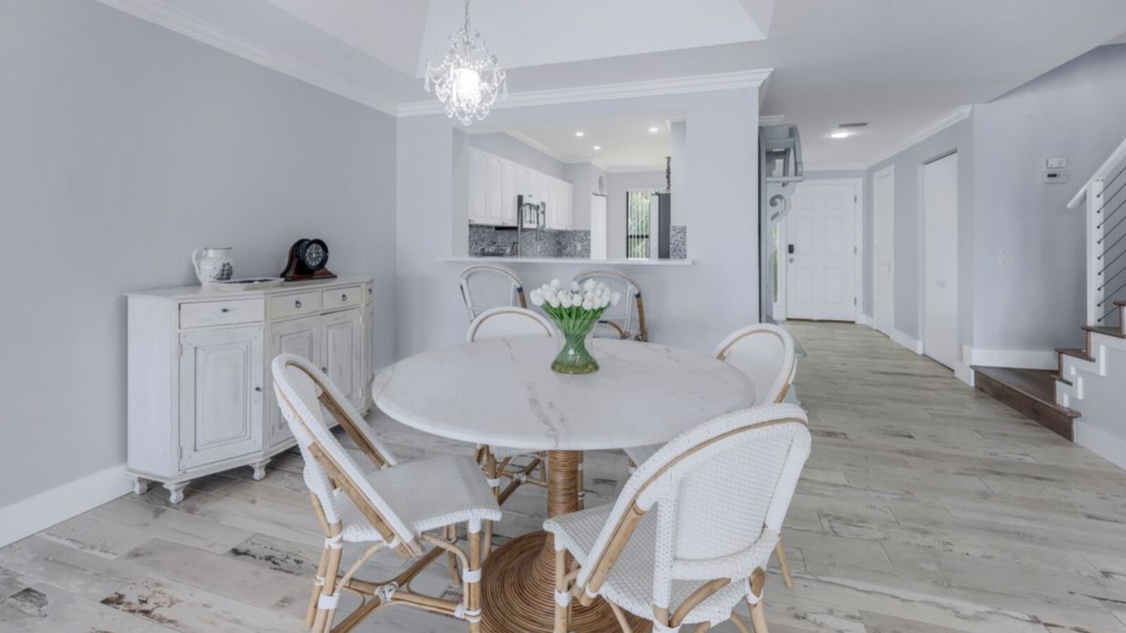 Naples City Lifestyle