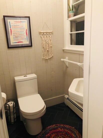 Check out my quick fix bathroom update.  Photo: Iris Greenfield 