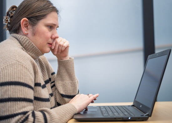 Sarah Neisen brings clarity to the behind-the-scenes work of small business.