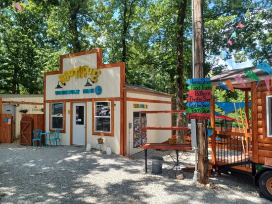 This roadside "village" in Branson includes a coffee and pastry shop (among others) and an outdoor area to enjoy your dessert and coffee or play lawn games. 