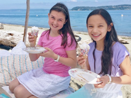A day spent soaking up the sun at a boho beach picnic is only complete with an ice cream cone and a good friend to enjoy it with.