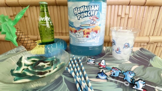 Indredients for Party Shark Jaw Juice