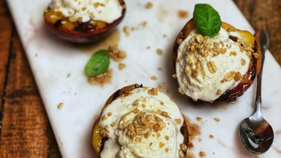 Grilled Peaches and Ice Cream for a Hot Summer Treat 