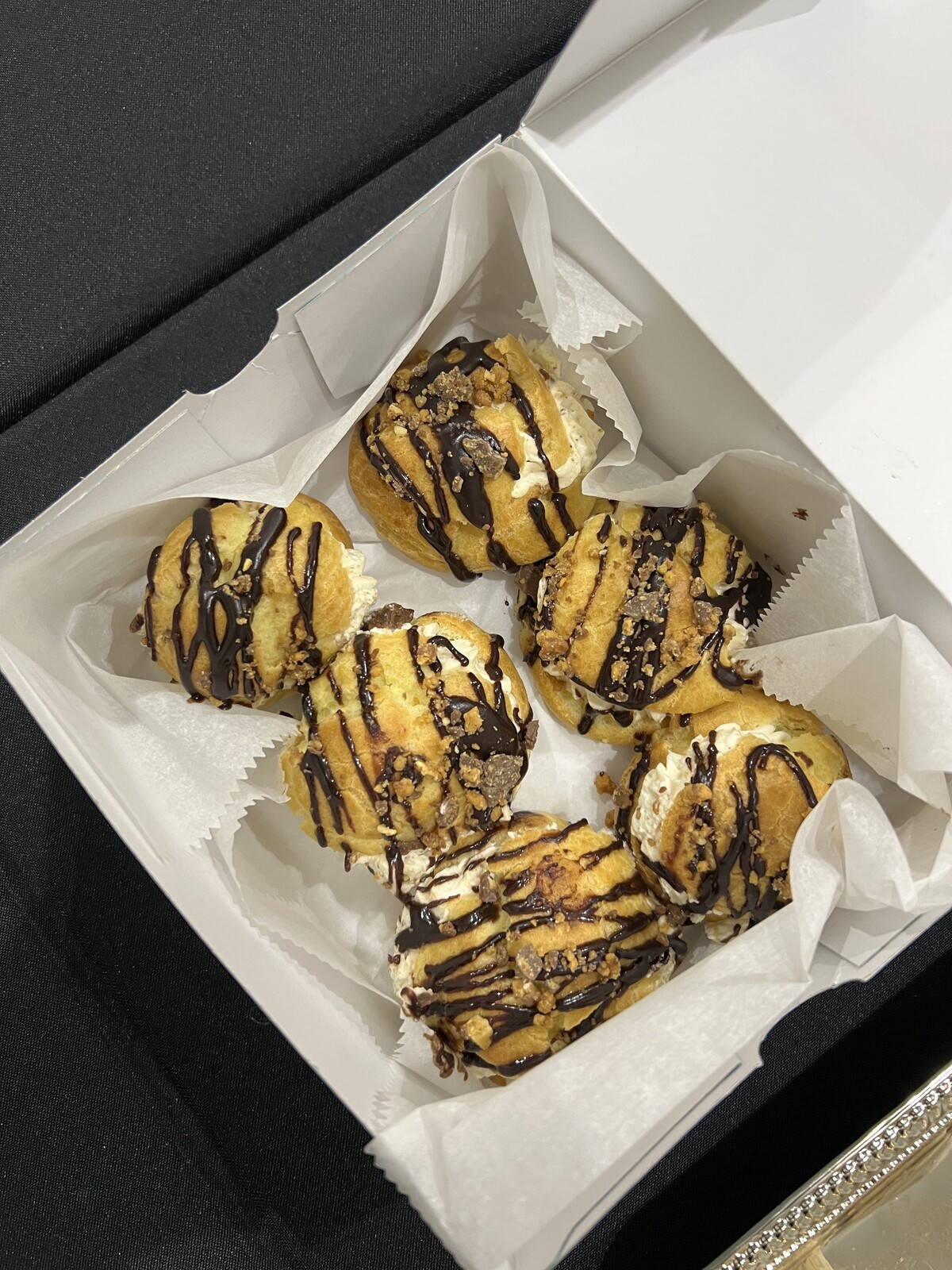 Peanut Butter + Goo Goo Clusters = A Winning Combination