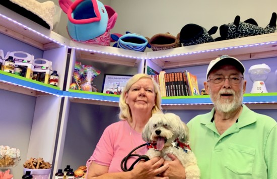 Holly, with owners Jane & Ed Farris.