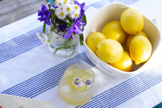 The Bee and Flower Cocktail