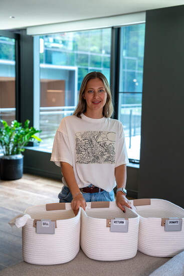 Jenya Tucker of Minimize & Organize