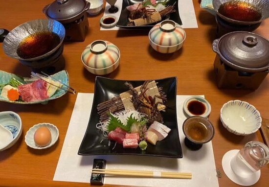 Traditional kaiseki dinner at Ryokan in Nachiktsuura