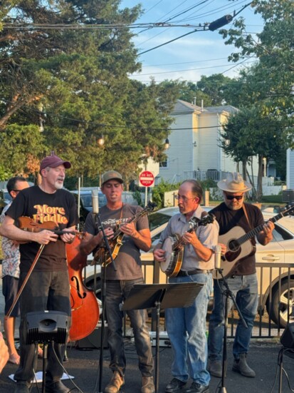 Wednesday Bluegrass at Lampo/Bar Baleno. Photo credit: James Lisowski