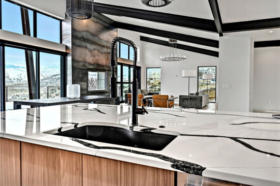 Custom home with fabulous view by Justin Reynolds Photo credit   Tony Moody