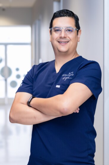 Dr. Alejandro (Photo courtesy of Sculptology).