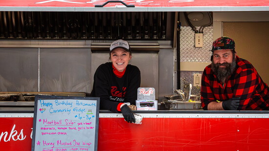 Red's Good Vibes food truck 