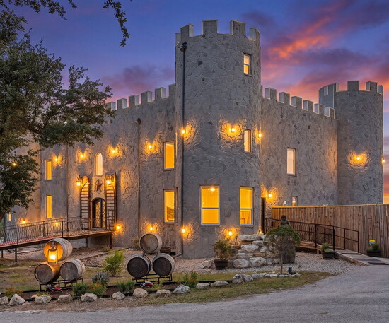 Photo Courtesy of Chris Conrad | Republic Wine Castle